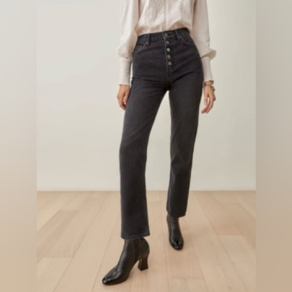 Reformation Cynthia Button Fly Straight Jean 27 Ventura Wash